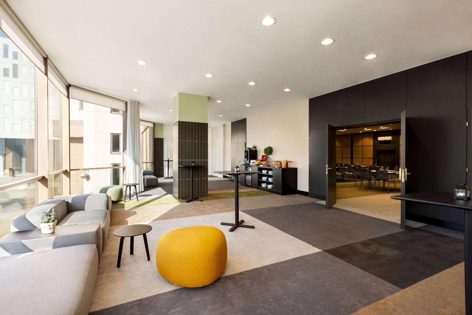 Vienna House By Wyndham Diplomat Prague Hotel Exterior photo