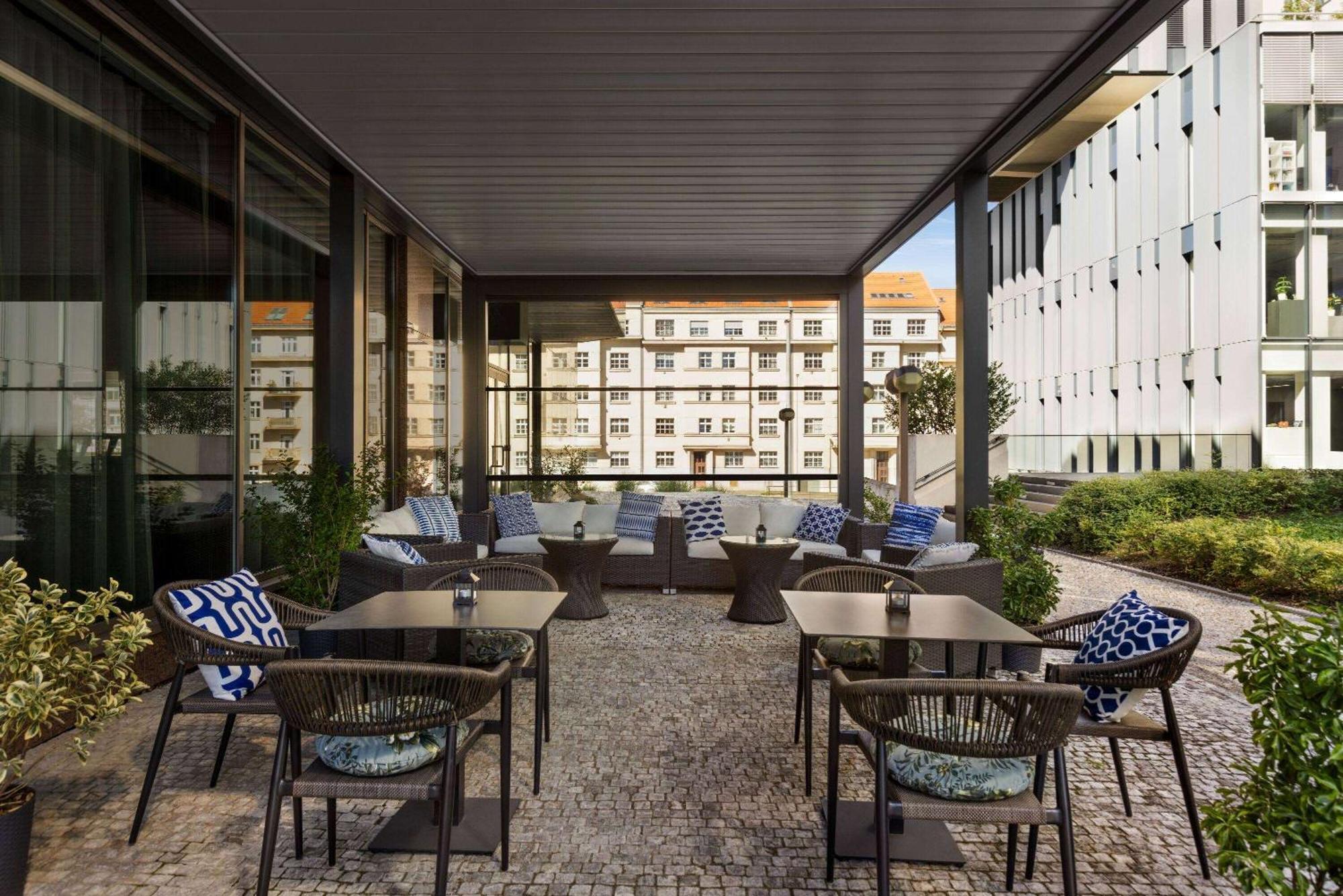Vienna House By Wyndham Diplomat Prague Hotel Exterior photo